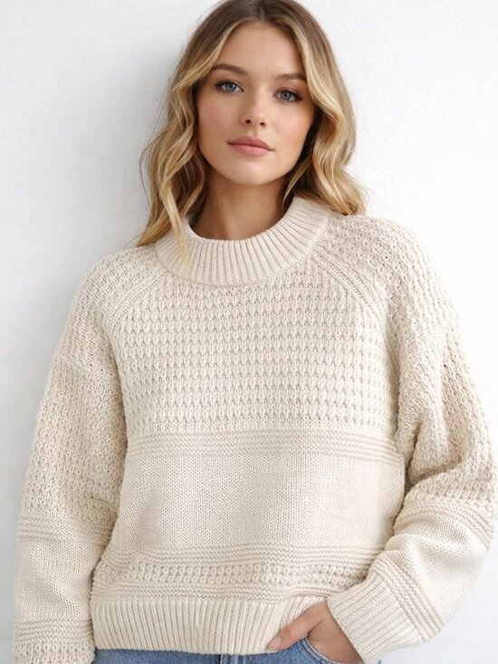 Universal Thread Sweaters - Universal Thread Cream Textured Crewneck Sweater
